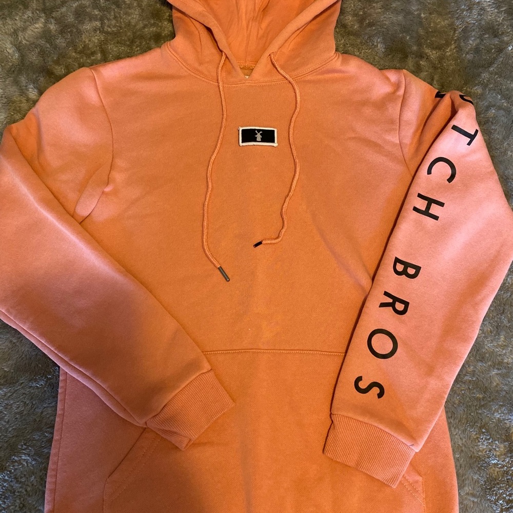 Peach Dutch bro’s hoodie!